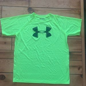Under Armour t-shirt